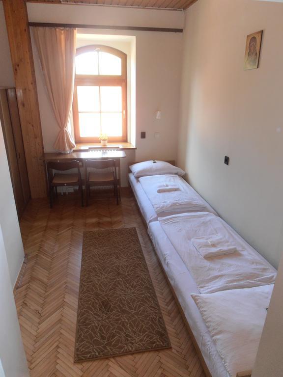 Hostel Martineum Felnottkepzo Akademia Szombathely Pokoj fotografie